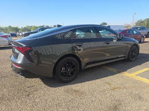 Used 2025 Kia K5 LXS FWD image 3