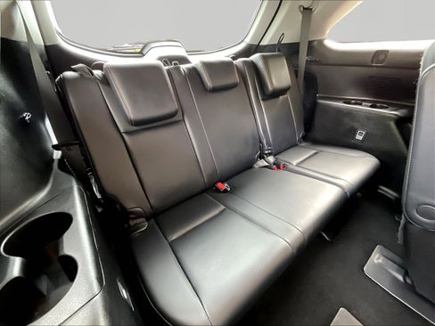 Used 2018 Toyota Highlander Limited AWD/4WD image 26