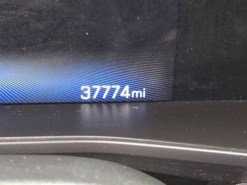 Used 2023 Chevrolet Colorado W/T image 20