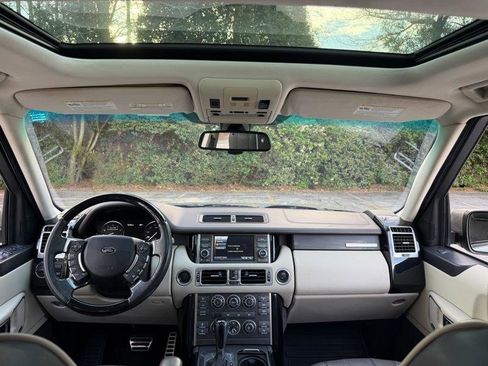 Used 2012 Land Rover Range Rover Supercharged image 26