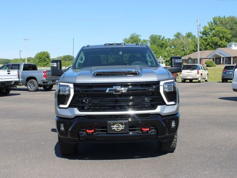 New 2026 Chevrolet Silverado 2500 LT w/ Trail Boss Package AWD/4WD image 3