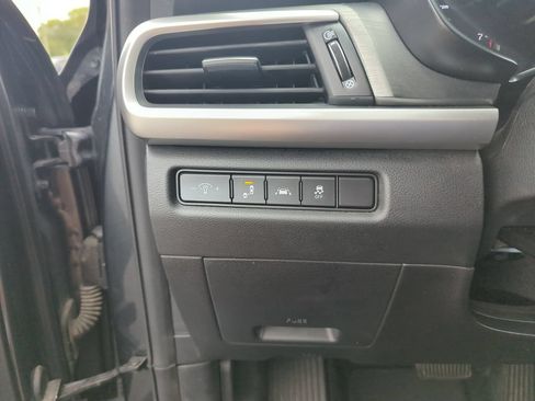 Used 2021 Kia Telluride S FWD image 20