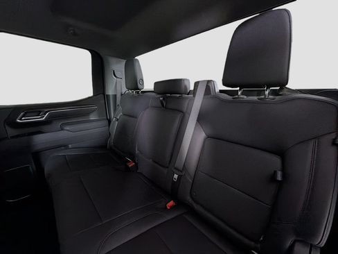 Used 2025 Chevrolet Silverado 1500 LTZ AWD/4WD image 26