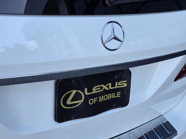 Used 2017 Mercedes-Benz GLE 400 4MATIC image 40
