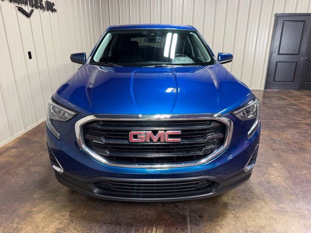 Used 2020 GMC Terrain SLE w/ LPO, Floor Liner Package AWD/4WD image 2