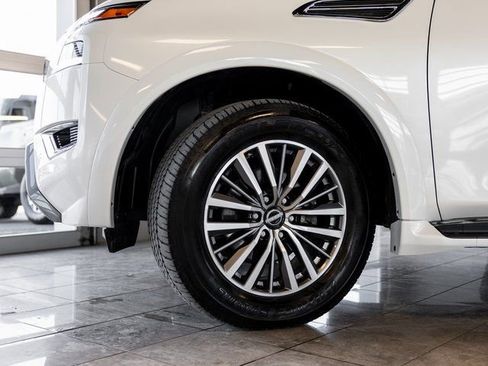 Used 2024 Nissan Armada SL w/ Cargo Package image 9