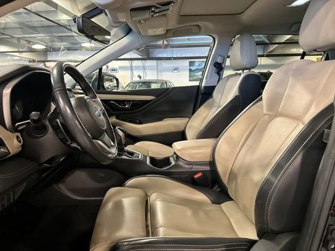 Used 2022 Subaru Outback Limited image 10