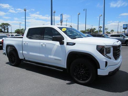 Used 2024 GMC Sierra 1500 Elevation AWD/4WD image 4