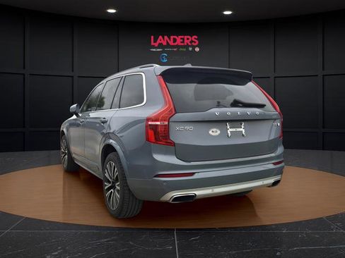 Used 2020 Volvo XC90 T5 Momentum w/ Protection Package AWD/4WD image 2
