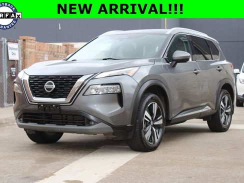 Used 2021 Nissan Rogue SL w/ Premium Package image 1