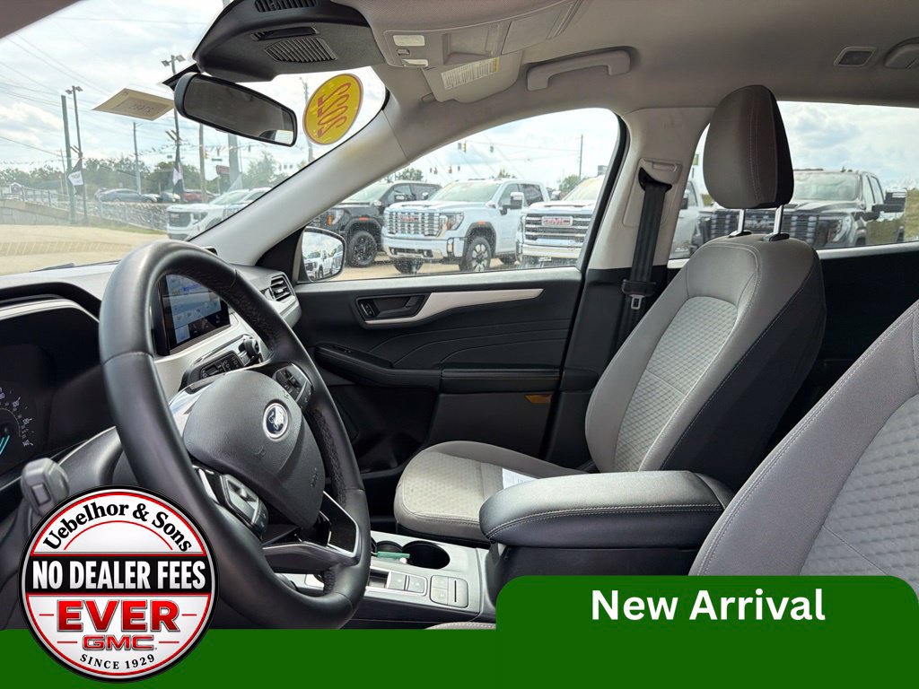 Used 2022 Ford Escape SE w/ SE Sport Appearance Package AWD/4WD image 21