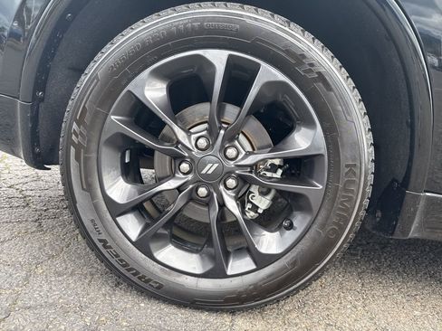 Used 2021 Dodge Durango R/T w/ Technology Group AWD/4WD image 9