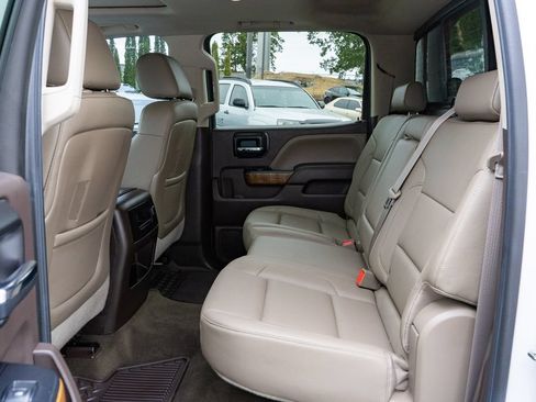 Used 2015 GMC Sierra 1500 SLT w/ SLT Crew Cab Value Package AWD/4WD image 18
