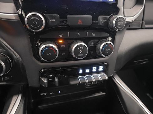 Used 2019 RAM 1500 Big Horn AWD/4WD image 21