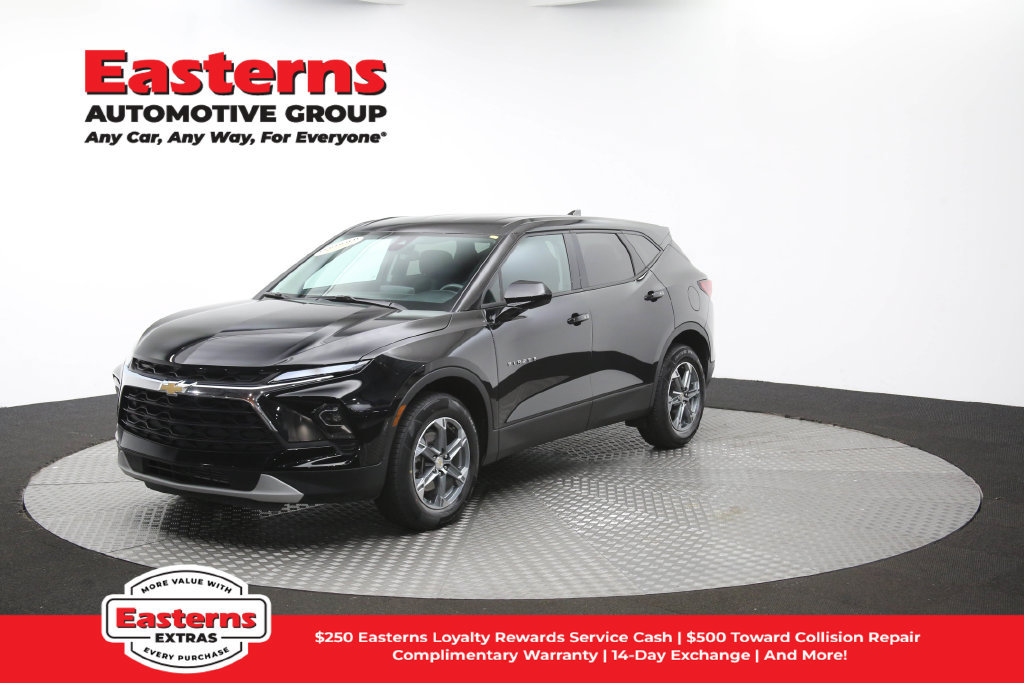 Used 2025 Chevrolet Blazer LT FWD image 58