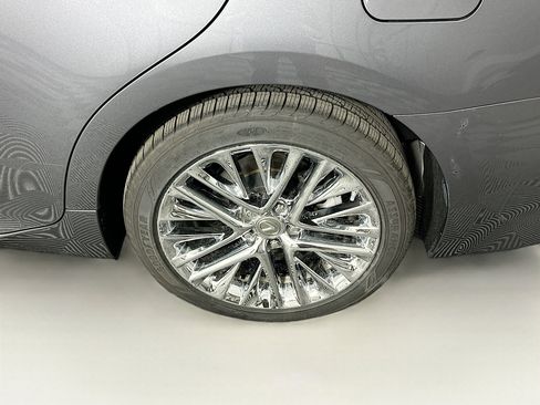 Used 2017 Lexus ES 350 w/ Luxury Package image 11