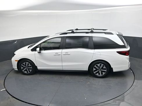 New 2026 Honda Odyssey EX-L image 23