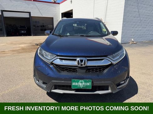 Used 2019 Honda CR-V Touring image 2