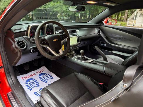 Used 2013 Chevrolet Camaro SS w/ SS Performance Package RWD image 42