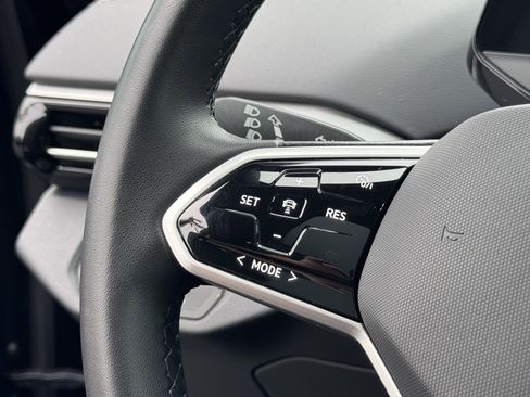 Certified 2023 Volkswagen ID.4 Pro S image 20