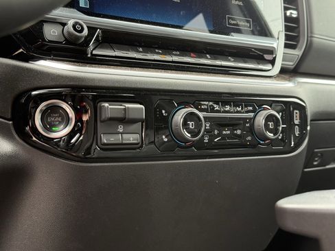 Used 2025 Chevrolet Silverado 2500 LT w/ Trail Boss Package image 18