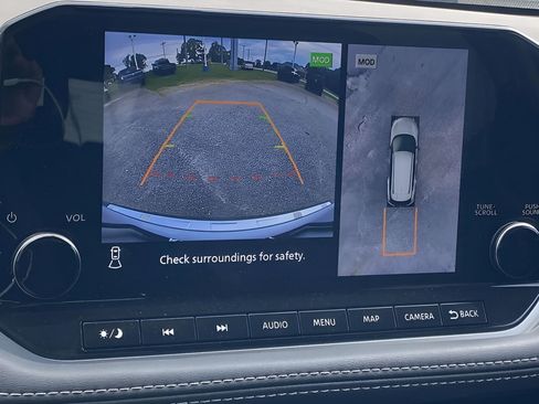 Used 2023 Nissan Rogue SL w/ SL Premium Package FWD image 27