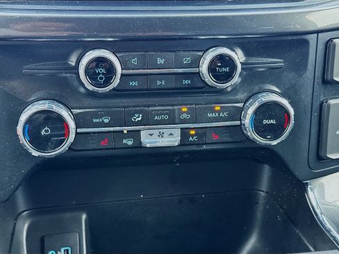Used 2022 Ford F150 XLT w/ Equipment Group 302A High AWD/4WD image 12