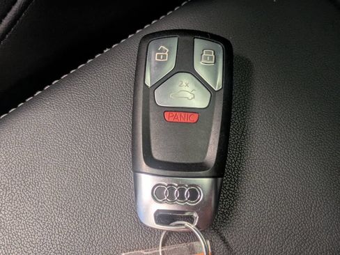 Used 2024 Audi Q5 e Prestige w/ Prestige Package AWD/4WD image 27