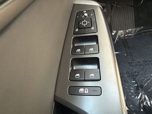 Used 2024 Kia EV6 Wind AWD/4WD image 26