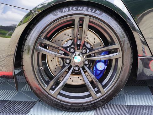 Used 2017 BMW M3 w/ Executive Package RWD image 43