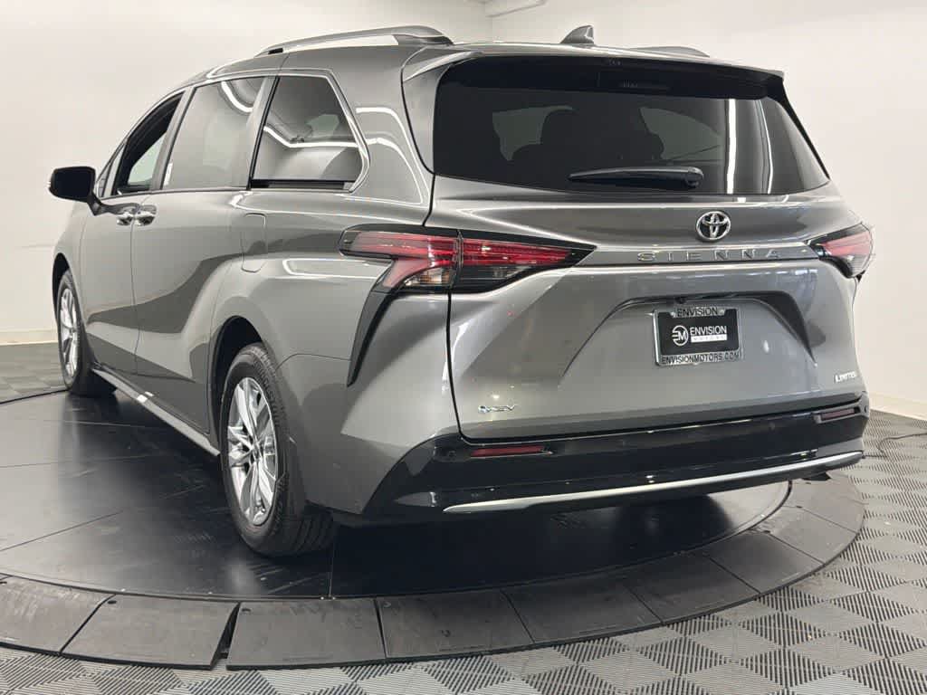 Certified 2026 Toyota Sienna Limited FWD image 12