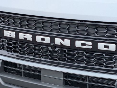 New 2026 Ford Bronco Sport Outer Banks AWD/4WD image 13