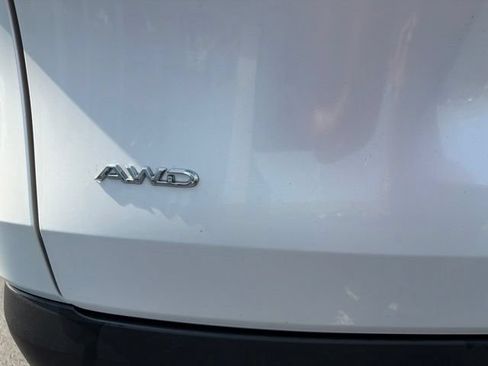 Used 2024 Toyota Grand Highlander AWD image 11