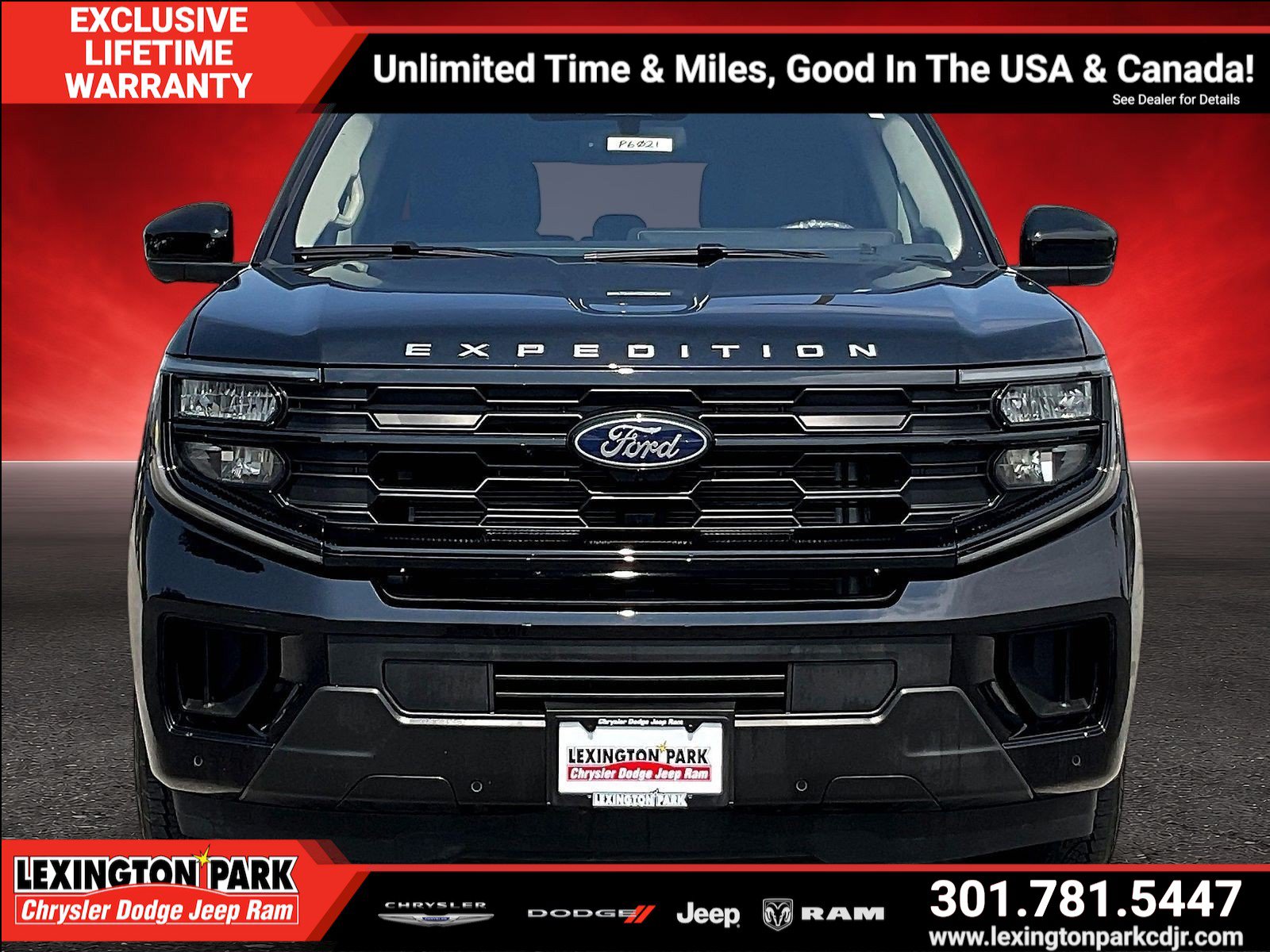 Used 2025 Ford Expedition Max Active AWD/4WD image 2