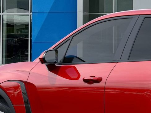 New 2026 Chevrolet Blazer EV LT image 12