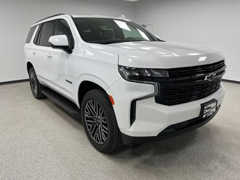 Used 2023 Chevrolet Tahoe RST AWD/4WD image 2