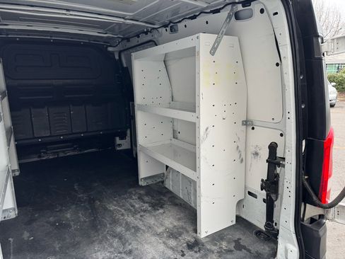 Used 2016 Mercedes-Benz Metris image 25