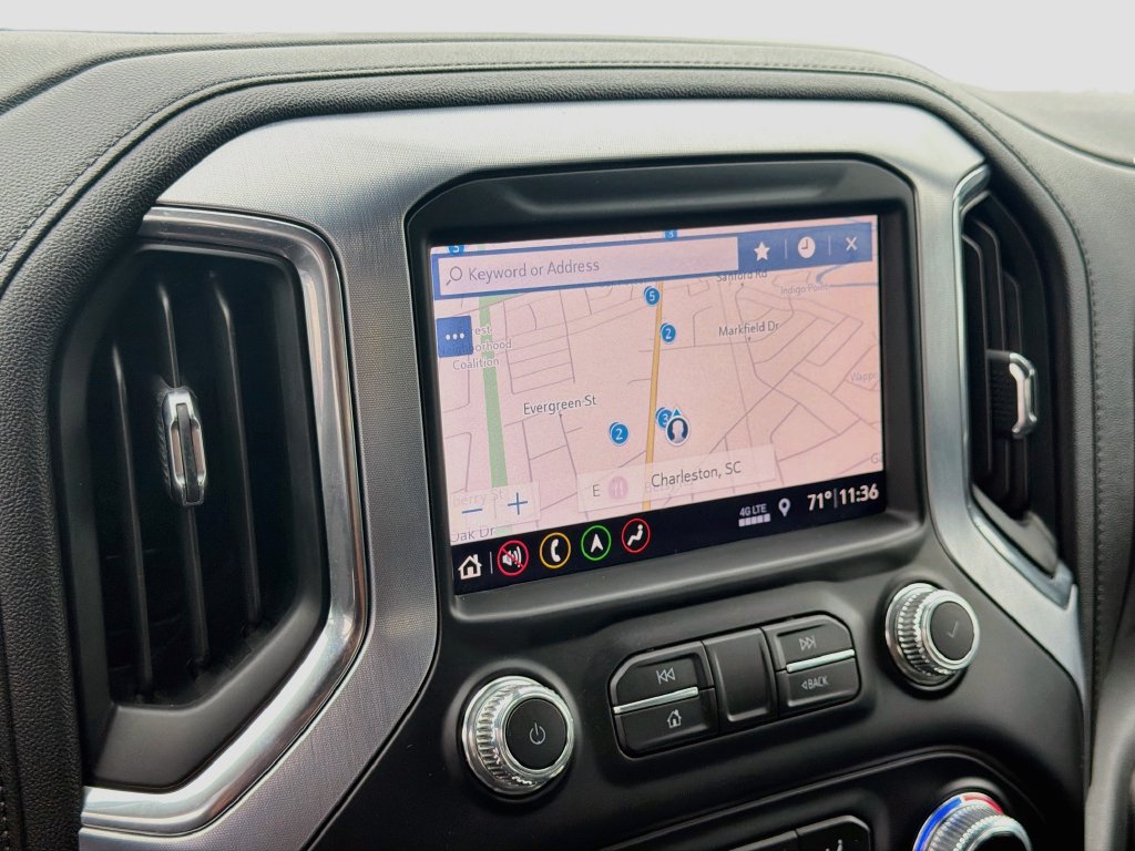 Used 2019 GMC Sierra 1500 SLT w/ SLT Premium Plus Package AWD/4WD image 16
