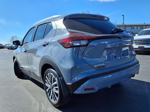 Used 2024 Nissan Kicks SV image 28