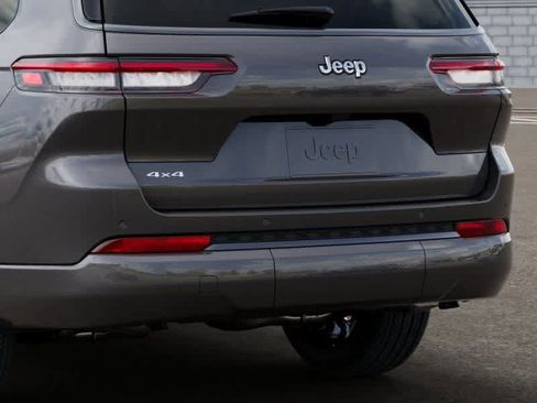 New 2026 Jeep Grand Cherokee L Limited image 13