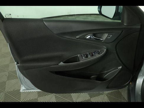 Used 2023 Chevrolet Malibu LT FWD image 21
