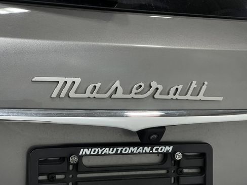 Used 2021 Maserati Levante AWD/4WD image 39