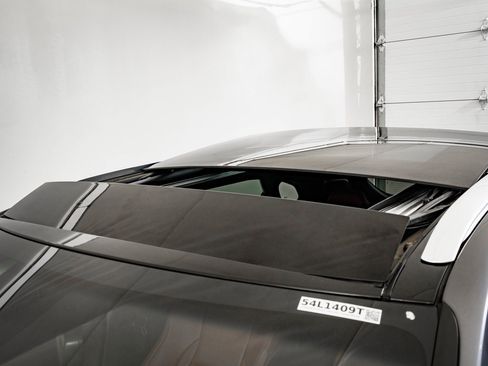 Used 2017 Lexus RX 450h AWD image 14