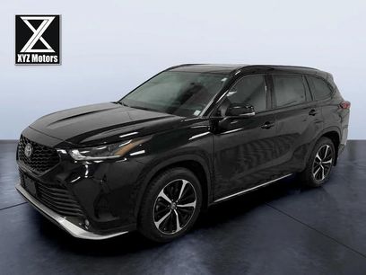 Used 2022 Toyota Highlander XSE