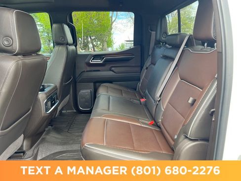 Used 2024 GMC Sierra 1500 Denali w/ Denali Reserve Package AWD/4WD image 23