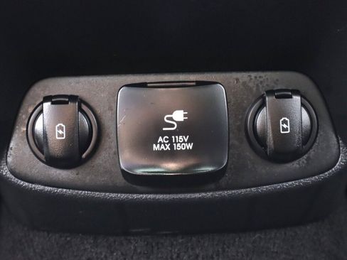 Used 2020 Hyundai Santa Fe Limited FWD image 35