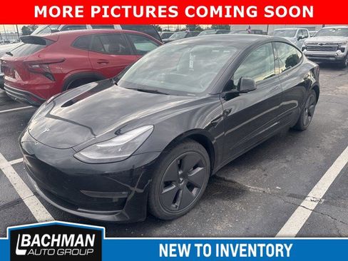 Used 2022 Tesla Model 3 Long Range AWD/4WD image 1