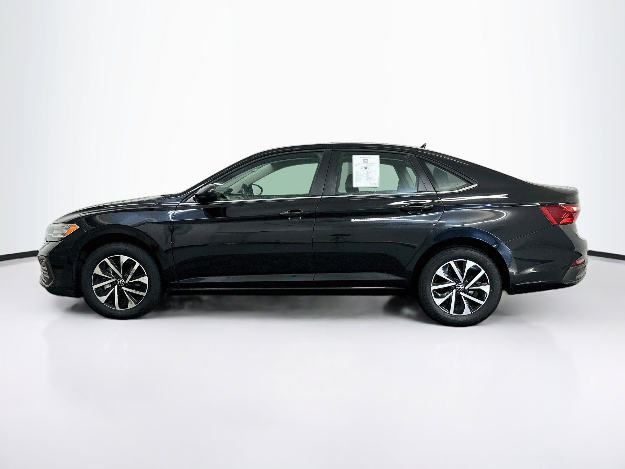 Used 2024 Volkswagen Jetta S FWD image 4
