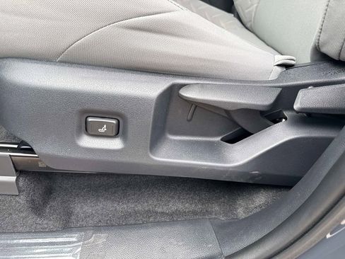 New 2026 Toyota Tacoma SR5 image 19