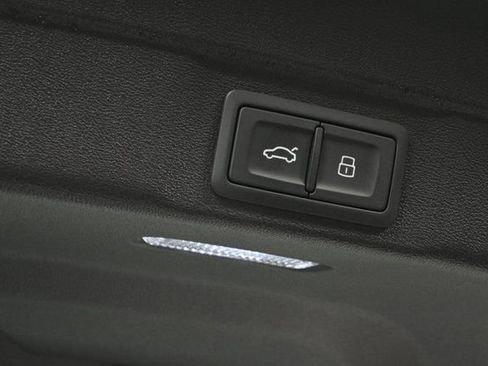 New 2025 Audi A5 2.0T Premium image 28